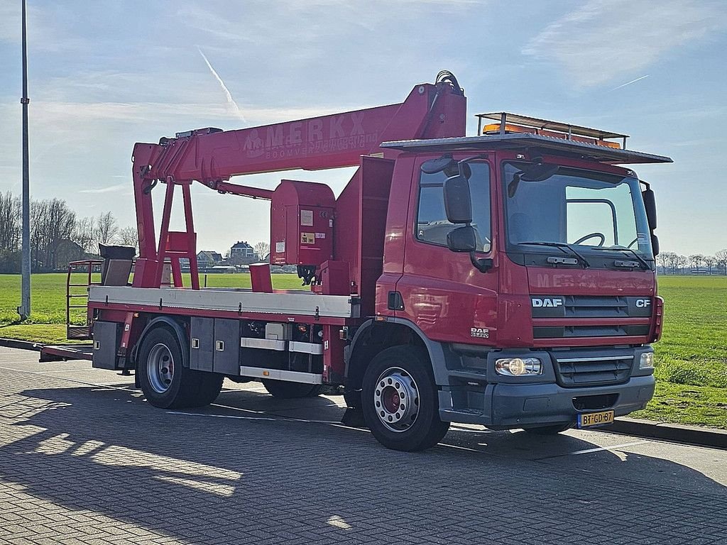 LKW of the type DAF CF 65.220, Gebrauchtmaschine in Vuren (Picture 5)