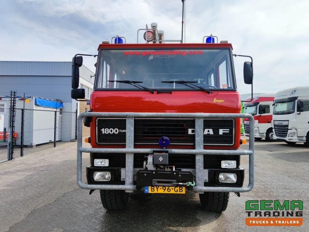 LKW типа DAF FAV 1800 DHTD 360 4x4 Dubbel Cab (10 pers) Ziegler TS10 LD2800, Gebrauchtmaschine в Oud Gastel (Фотография 5)
