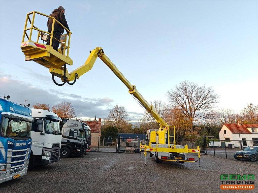 LKW типа DAF LF 180 FA 4x2 Dagcab Euro6A - T225 Ruthman - Hoogwerker- 101.534, Gebrauchtmaschine в Oud Gastel (Фотография 3)