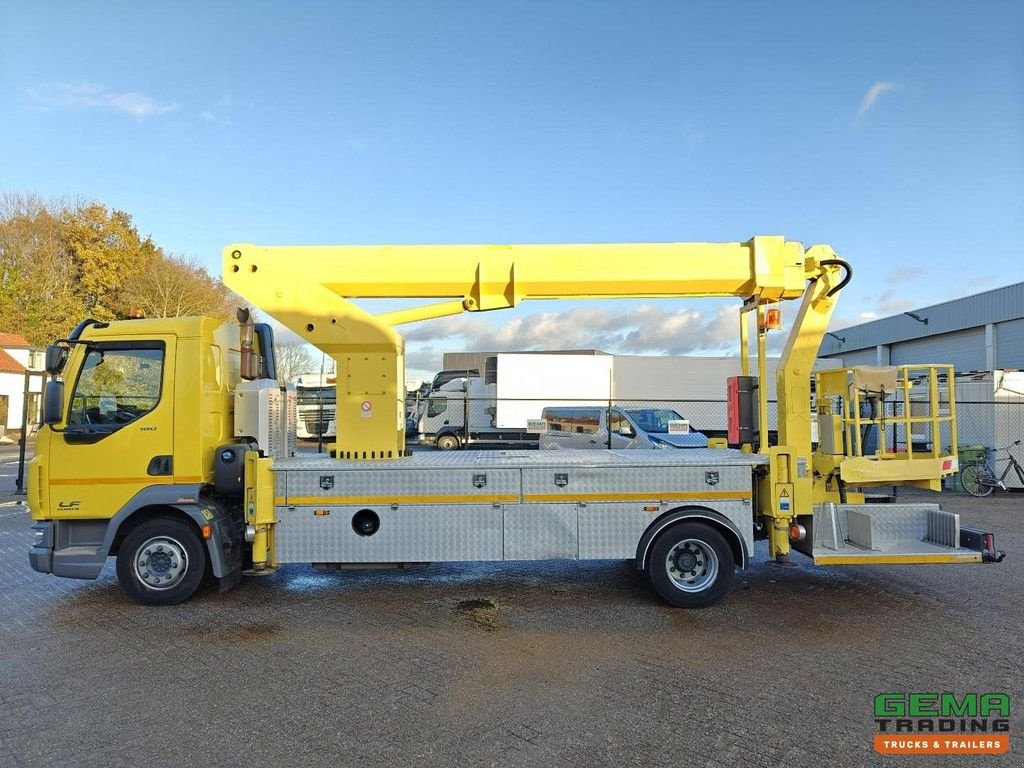 LKW типа DAF LF 180 FA 4x2 Dagcab Euro6A - T225 Ruthman - Hoogwerker- 101.534, Gebrauchtmaschine в Oud Gastel (Фотография 11)