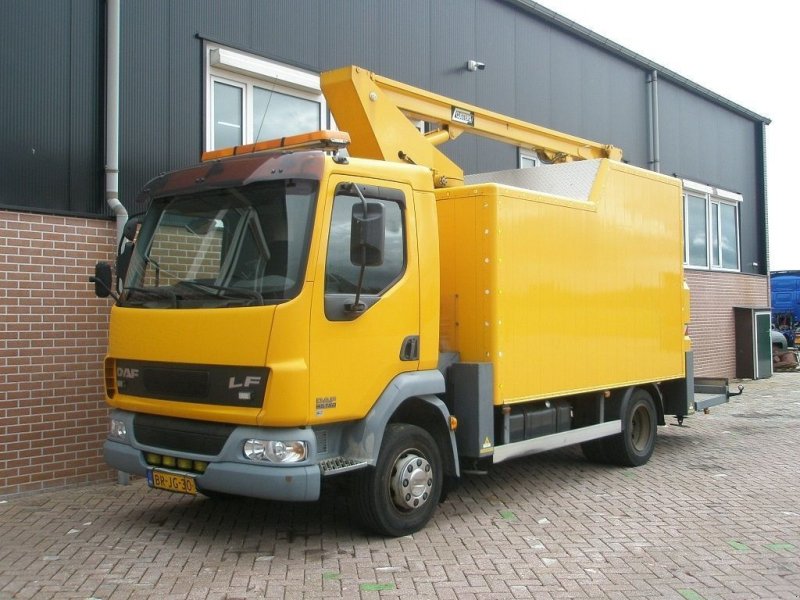 LKW of the type DAF LF45, Gebrauchtmaschine in Barneveld (Picture 1)