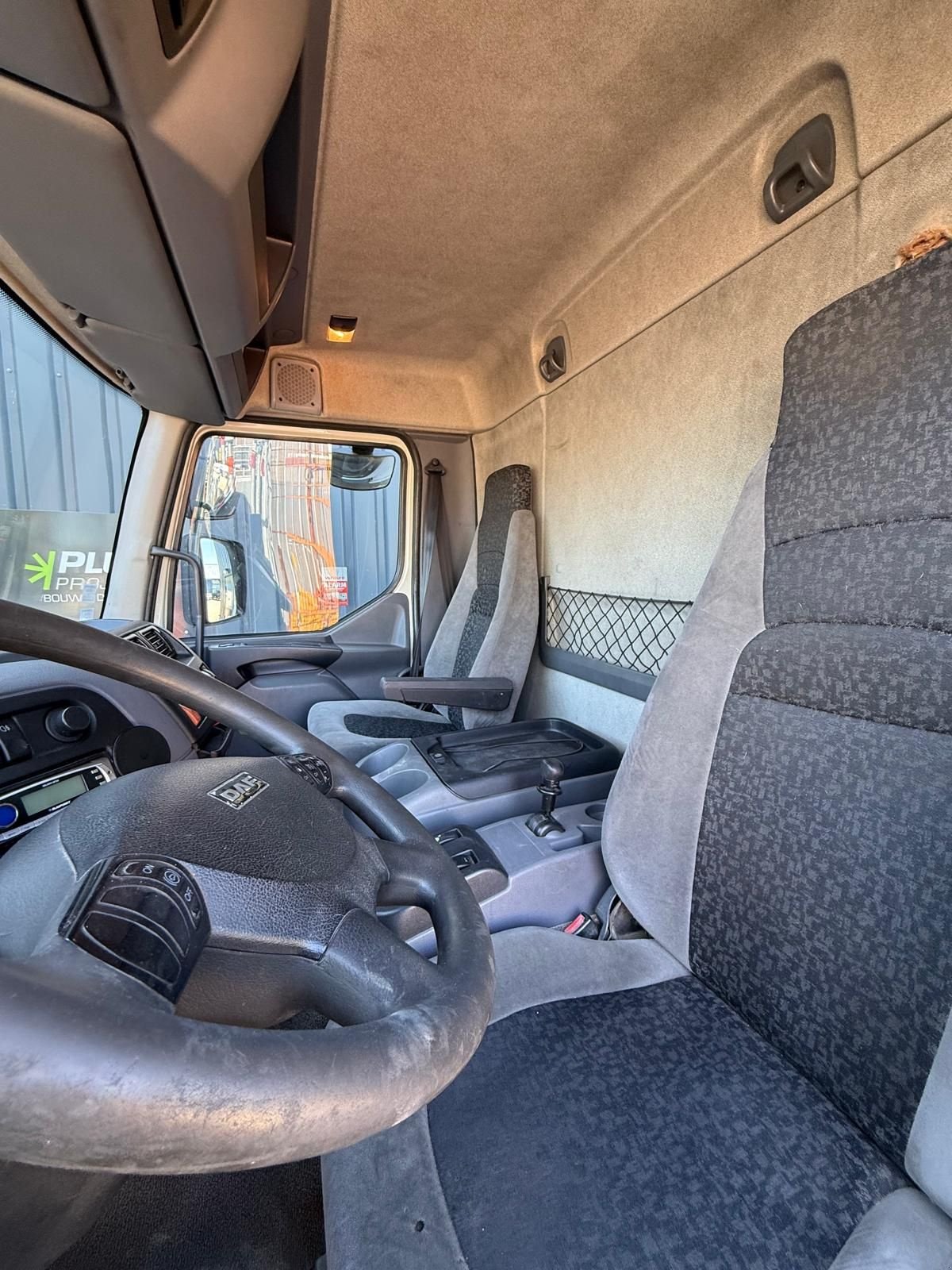 LKW des Typs DAF LF55, Gebrauchtmaschine in Sittard (Bild 11)