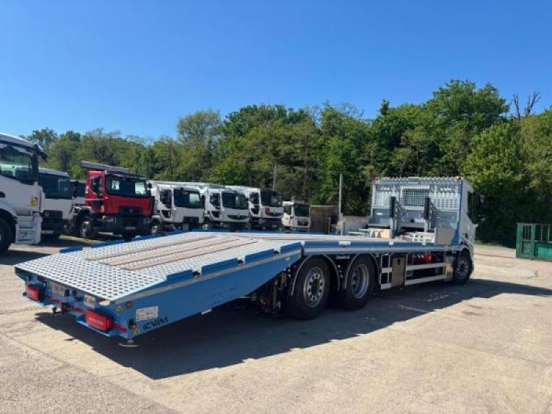 LKW des Typs DAF XD 450 FAN 6X2, Gebrauchtmaschine in Bourron Marlotte (Bild 2)
