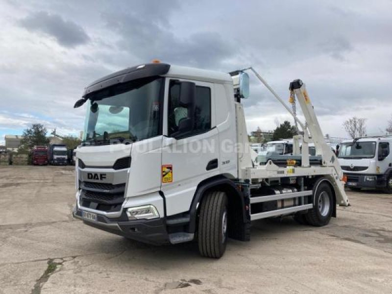 LKW typu DAF XD, Gebrauchtmaschine w Bourron Marlotte