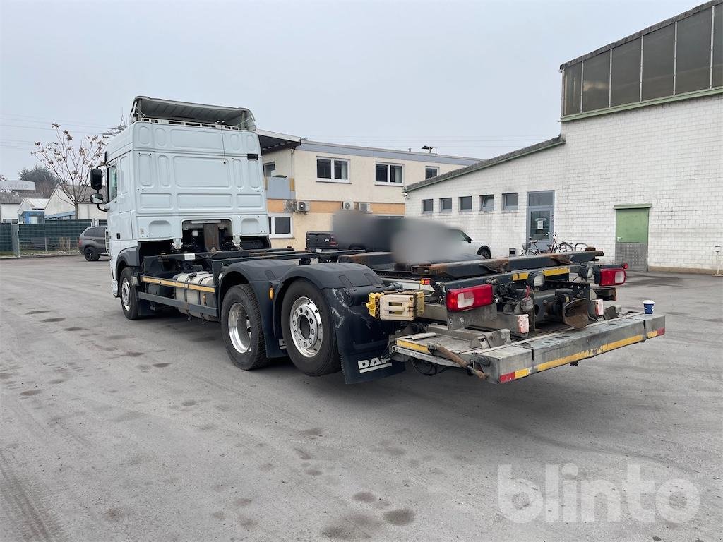 LKW of the type DAF XF 480 FAR, Gebrauchtmaschine in Düsseldorf (Picture 4)