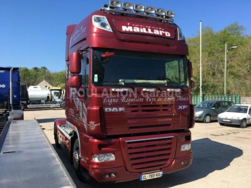 LKW des Typs DAF XF105, Gebrauchtmaschine in Bourron Marlotte (Bild 3)