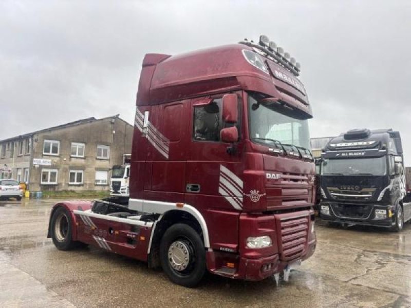 LKW typu DAF XF105, Gebrauchtmaschine v Bourron Marlotte (Obrázok 2)