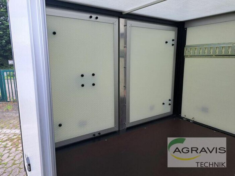 LKW des Typs EVUM ACAR, Neumaschine in Melle-Wellingholzhausen (Bild 19)