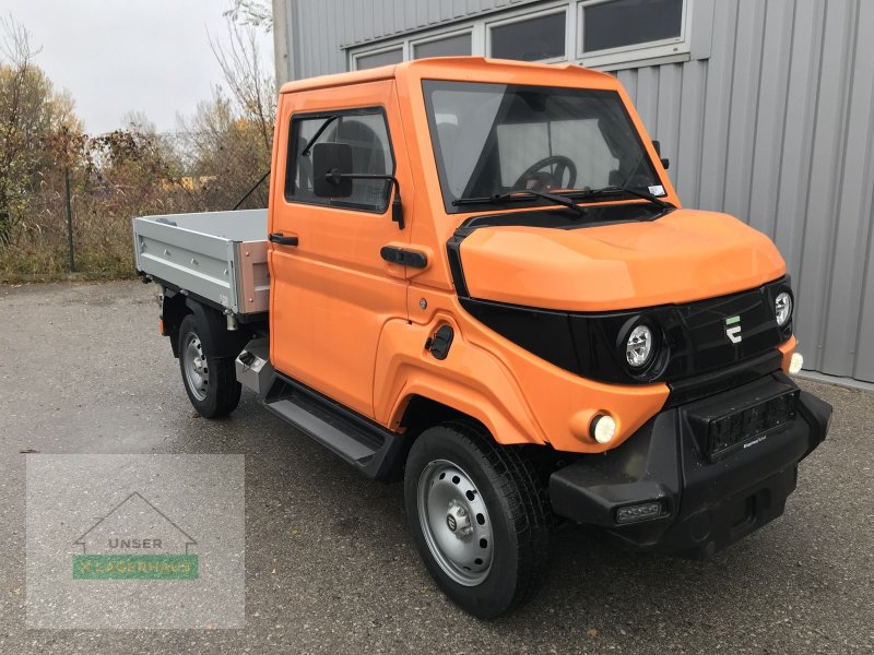 LKW typu EVUM Evum aCar Farbe Orange, Gebrauchtmaschine v Guntramsdorf