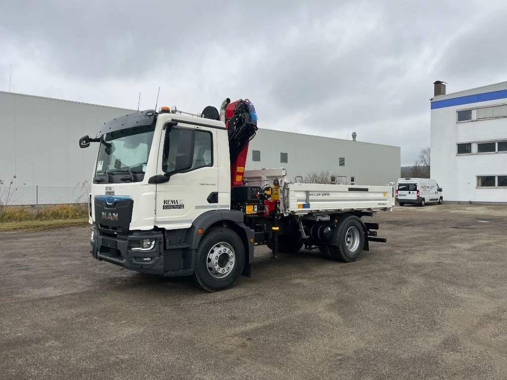 LKW of the type HMF 1620K4-RCS 2024, Gebrauchtmaschine in Sittard (Picture 2)