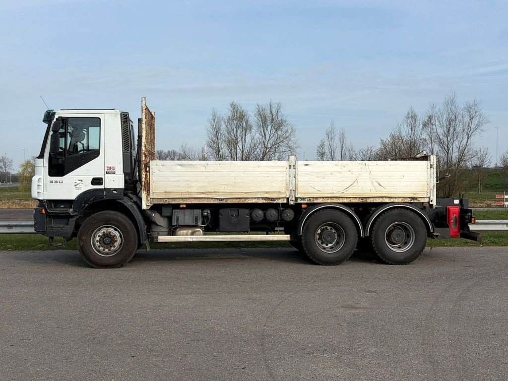 LKW типа Iveco 330 6x4, Gebrauchtmaschine в Velddriel (Фотография 2)