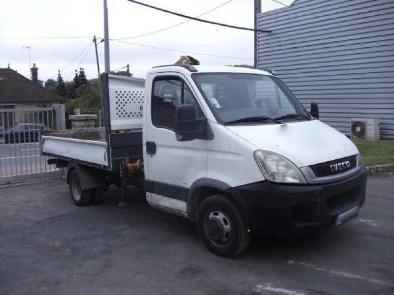 LKW del tipo Iveco 35C15, Gebrauchtmaschine In Bourron Marlotte (Immagine 1)