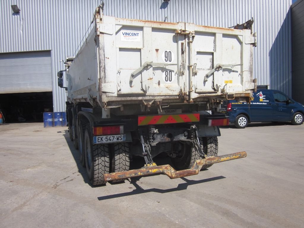 LKW des Typs Iveco 450 T, Gebrauchtmaschine in CHAPONOST (Bild 6)