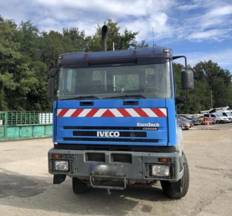 LKW vrste Iveco CURS0R 240 PORTEUR FOURGON, Gebrauchtmaschine v Bourron Marlotte (Slika 7)