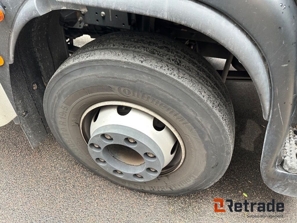 LKW типа Iveco EURO CARGO Lastbil med rampe, Gebrauchtmaschine в Rødovre (Фотография 4)