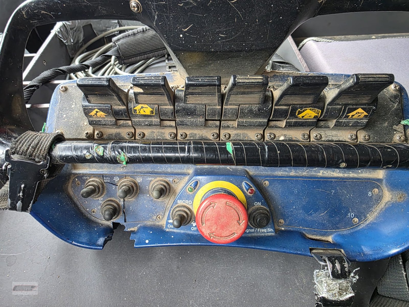 LKW des Typs Iveco Stralis AD, Gebrauchtmaschine in Deutsch - Goritz (Bild 6)