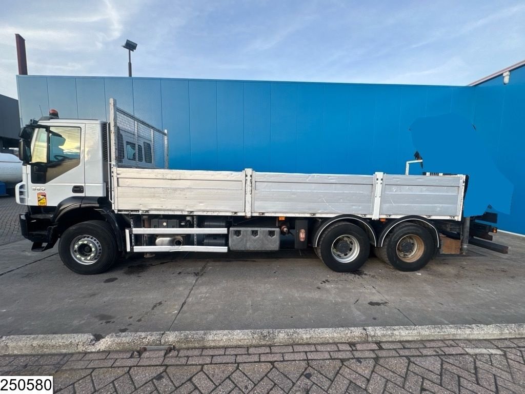 LKW del tipo Iveco Trakker 360 6x4, EURO 5, Steel suspension, Gebrauchtmaschine In Ede (Immagine 4)