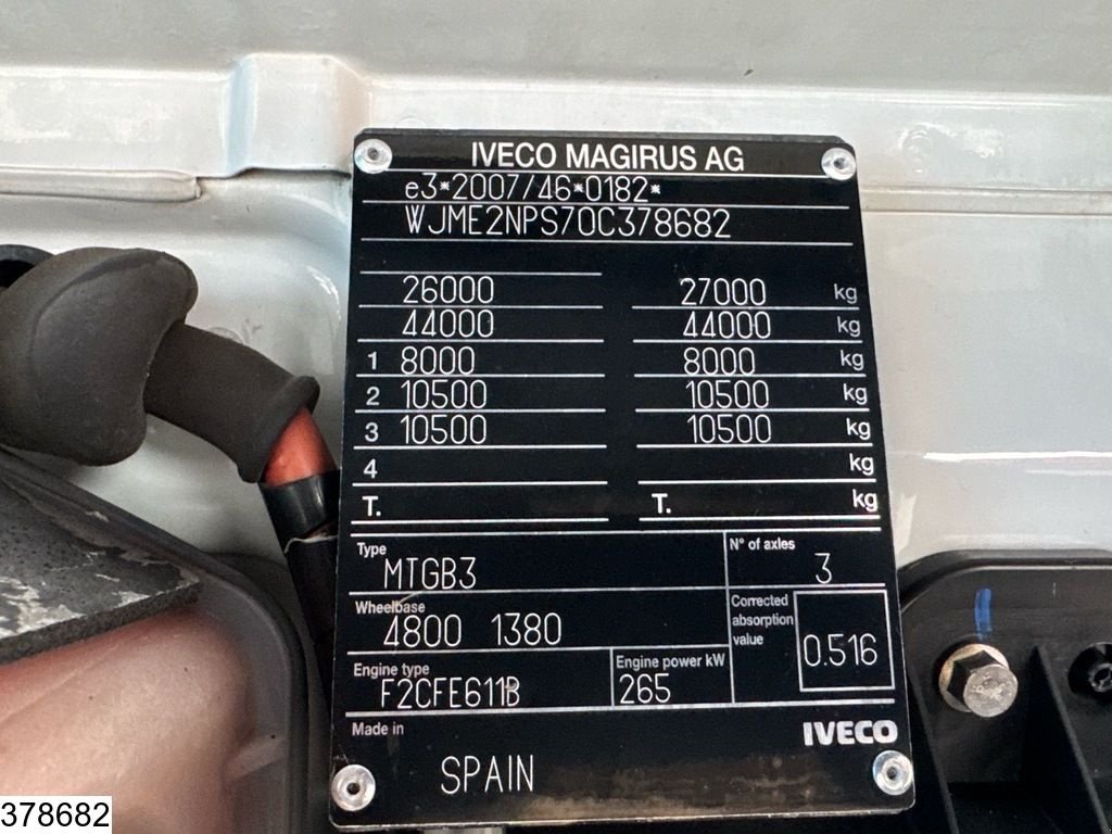 LKW типа Iveco Trakker 360 6x4, EURO 6, Steelsuspension, Hub reduction, Gebrauchtmaschine в Ede (Фотография 5)