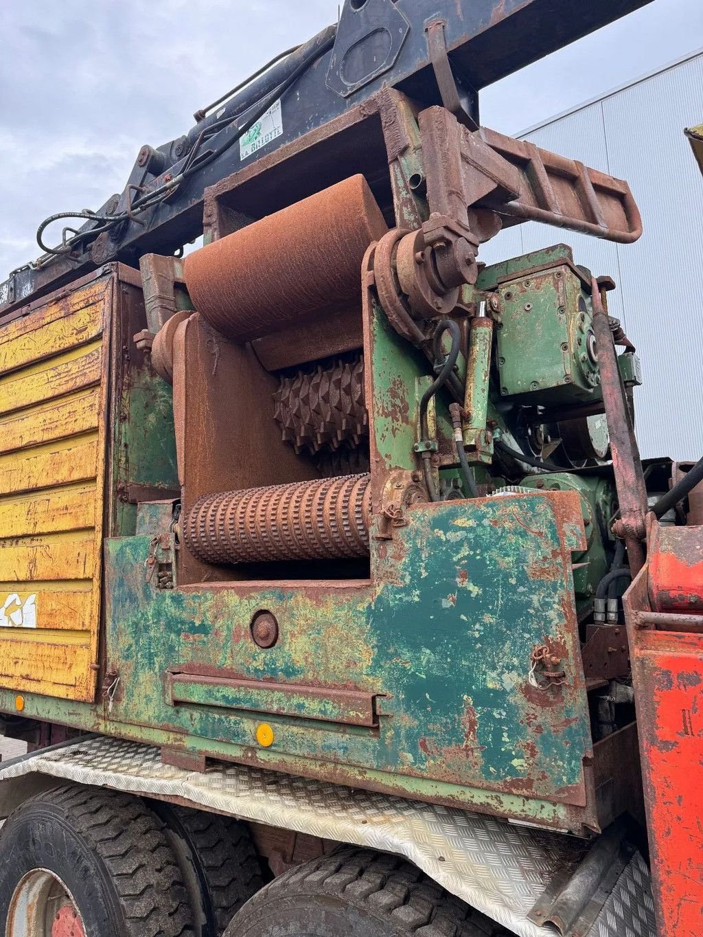 LKW типа Iveco Turbotech **260-30-WOOD CHIPPER-BROYEUR A BOIS**, Gebrauchtmaschine в Kessel (Фотография 7)