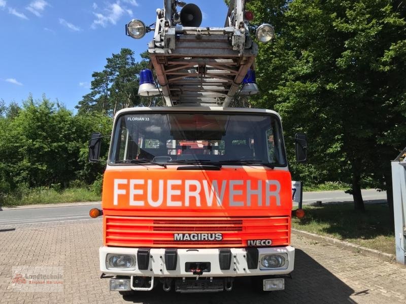 LKW типа Magirus Deutz FM 170 D12 F Feuerwehr Drehleiter 30 Meter, Gebrauchtmaschine в Marl (Фотография 9)