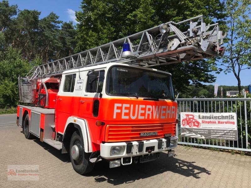 LKW типа Magirus Deutz FM 170 D12 F Feuerwehr Drehleiter 30 Meter, Gebrauchtmaschine в Marl (Фотография 8)