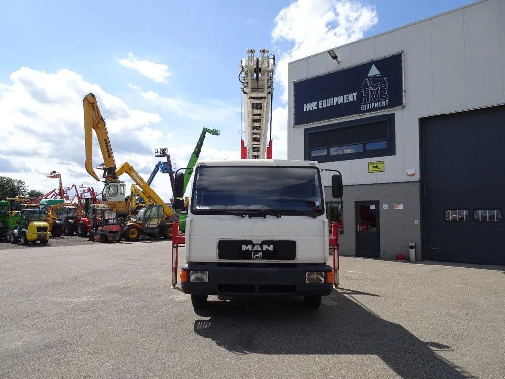 LKW Türe ait MAN 8.163 8.163, Gebrauchtmaschine içinde Zutphen (resim 8)