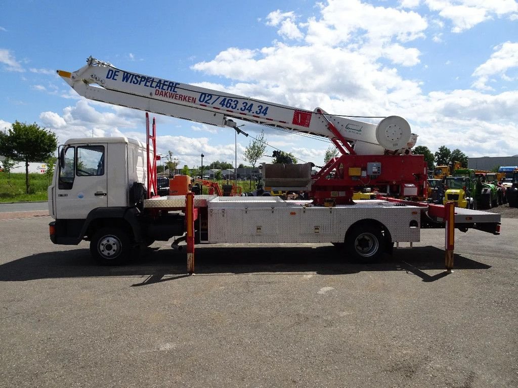 LKW Türe ait MAN 8.163 8.163, Gebrauchtmaschine içinde Zutphen (resim 7)