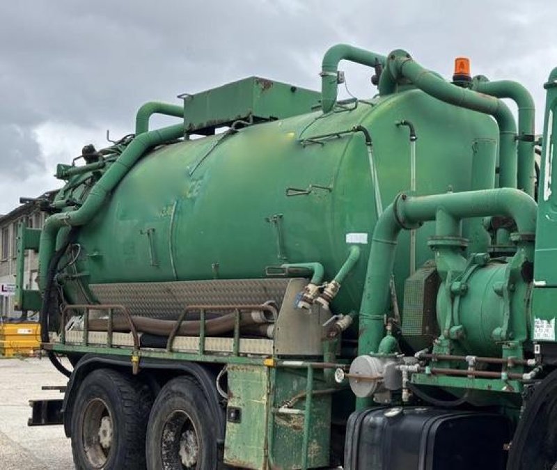 LKW типа MAN CITERNE VIDANGE 33.332, Gebrauchtmaschine в Bourron Marlotte (Фотография 9)