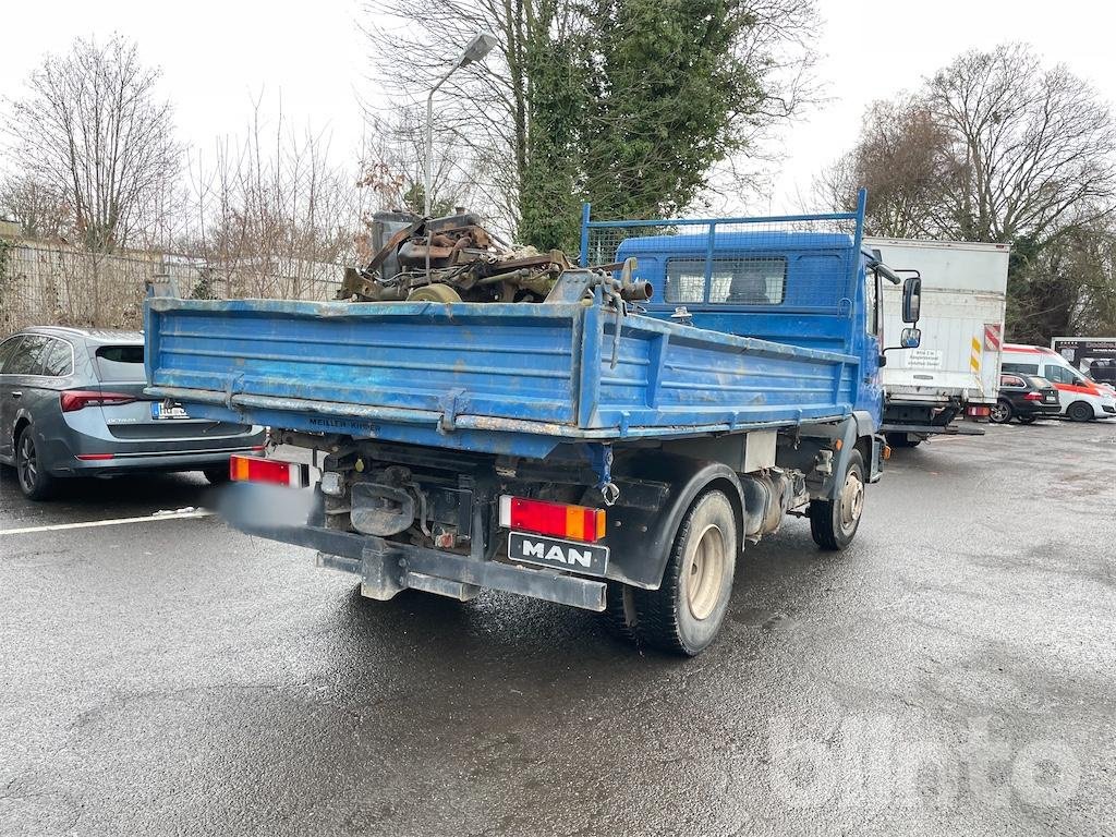 LKW от тип MAN LE 8.180, Gebrauchtmaschine в Düsseldorf (Снимка 3)