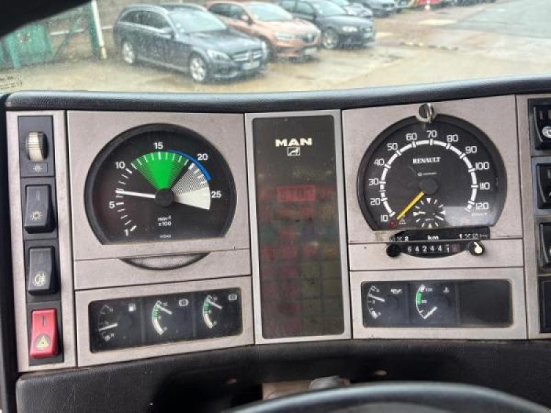 LKW Türe ait MAN SILENT 27-343, Gebrauchtmaschine içinde Bourron Marlotte (resim 11)