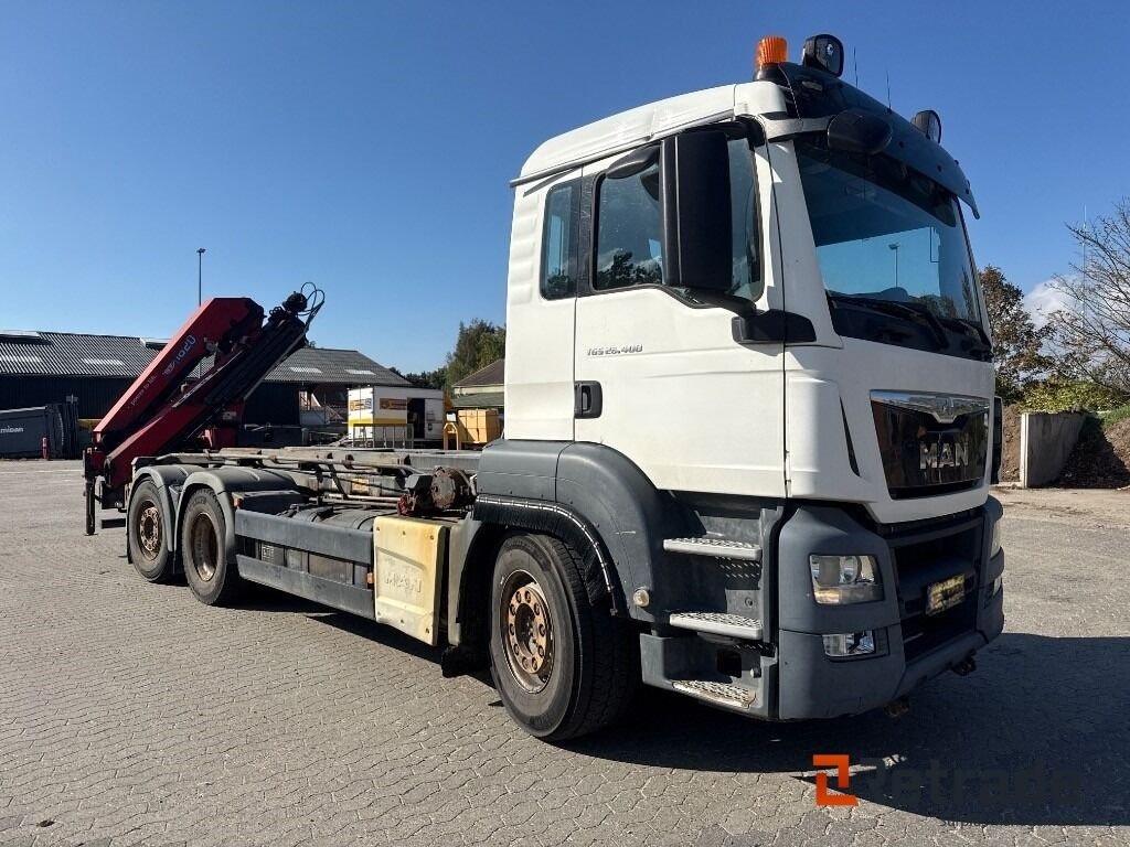 LKW typu MAN TG 26. 6X2-4 LL med hejselad og bagmonteret kran, Gebrauchtmaschine v Rødovre (Obrázek 2)