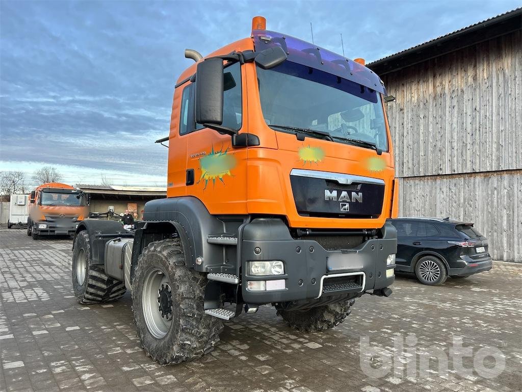 LKW a típus MAN TGA 11 4x4, Gebrauchtmaschine ekkor: Düsseldorf (Kép 2)