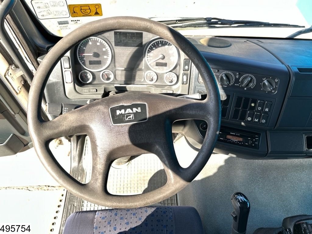 LKW des Typs MAN TGA 26 360 6X4, Manual, Steel suspension, Gebrauchtmaschine in Ede (Bild 11)