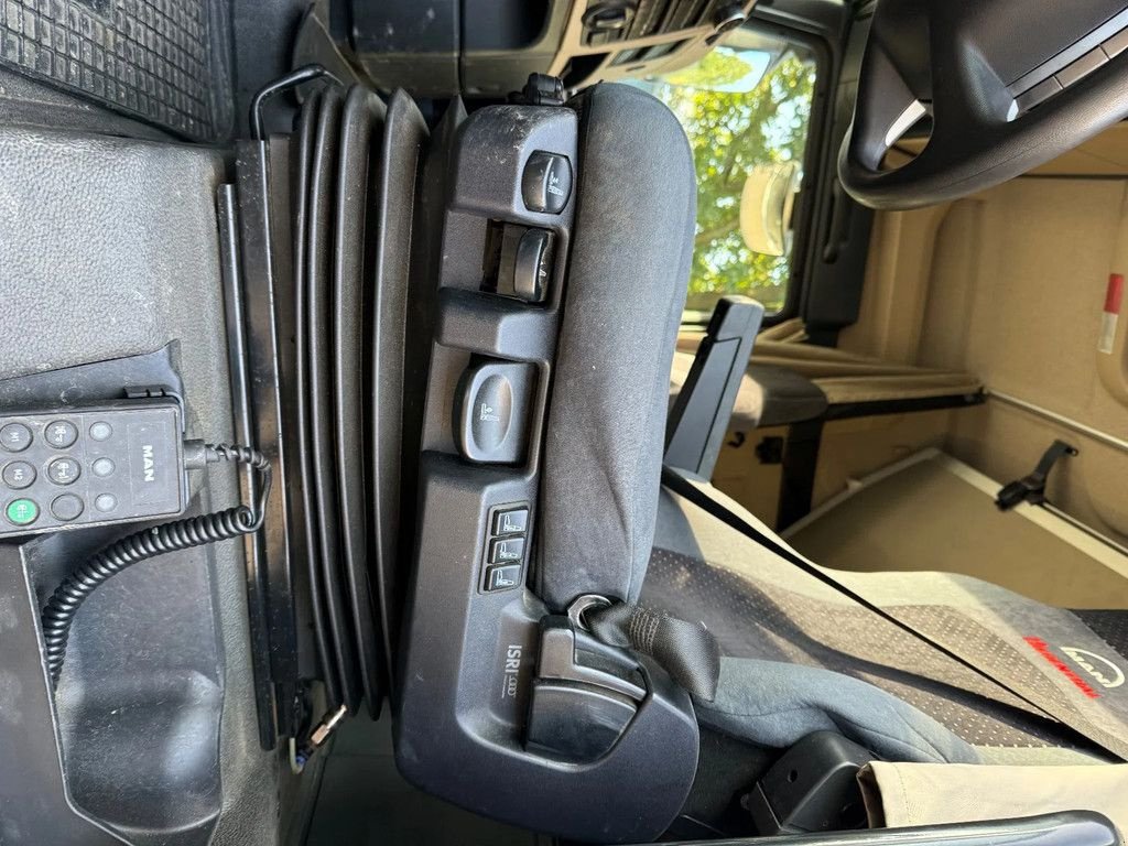 LKW Türe ait MAN TGA 26.510 TGX 26.510 HDD-Spoelboorinstallatie tracto, Gebrauchtmaschine içinde Doetinchem (resim 7)