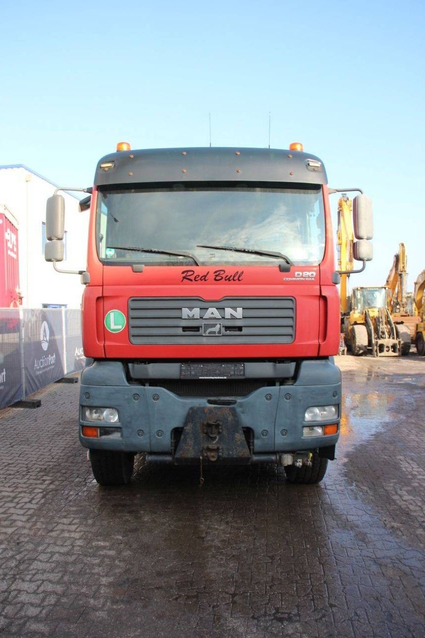 LKW Türe ait MAN TGA 28.430, Gebrauchtmaschine içinde Antwerpen (resim 8)