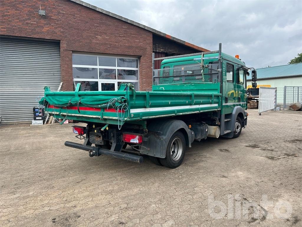LKW des Typs MAN TGL 8.220 FK, Gebrauchtmaschine in Düsseldorf (Bild 4)