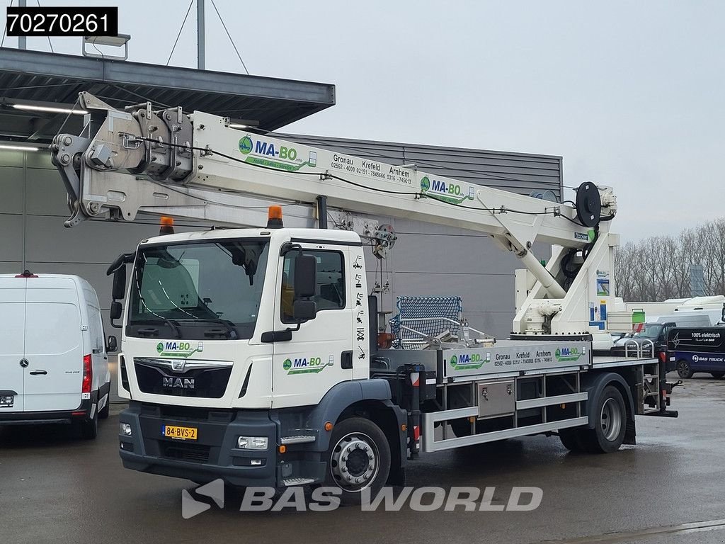 LKW Türe ait MAN TGM 18.250 4X2 44mtrs B&ouml;cker AK44/4000 Telescopic crane, Gebrauchtmaschine içinde Veghel (resim 11)