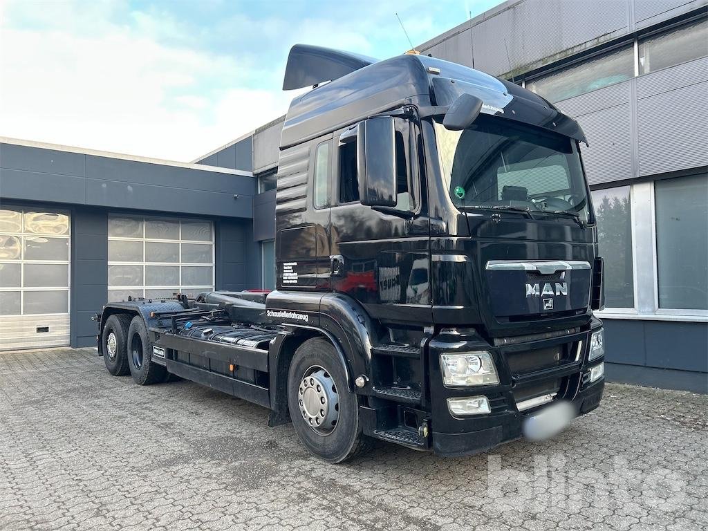 LKW des Typs MAN TGS 26.480, Gebrauchtmaschine in Düsseldorf (Bild 2)