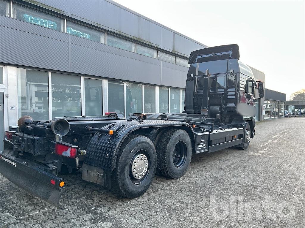 LKW des Typs MAN TGS 26.480, Gebrauchtmaschine in Düsseldorf (Bild 3)