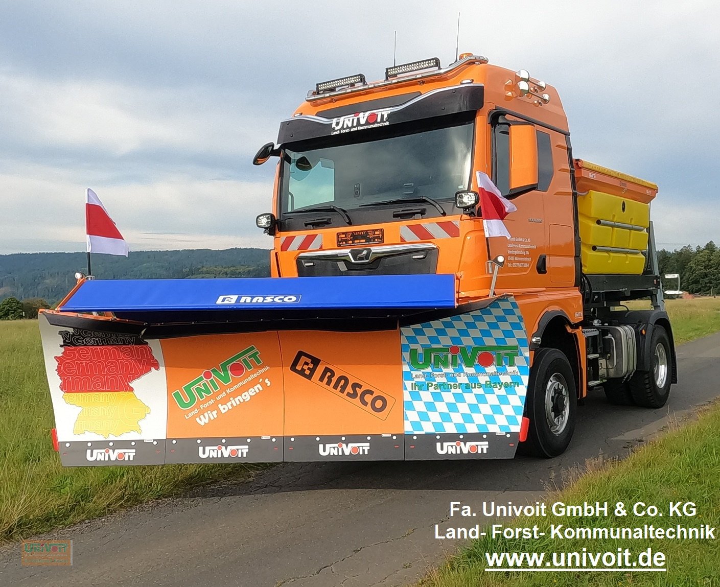 LKW of the type MAN TGX 18.520 Allrad Hydrodrive Winterdienst + Schneepflug + Streuer, Neumaschine in Warmensteinach (Picture 8)