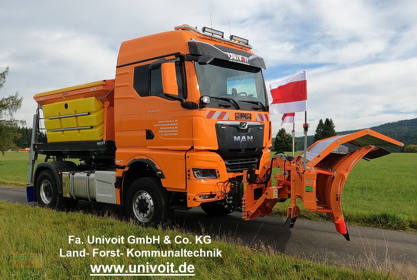 LKW of the type MAN TGX 18.520 Allrad Hydrodrive Winterdienst + Schneepflug + Streuer, Neumaschine in Warmensteinach (Picture 10)