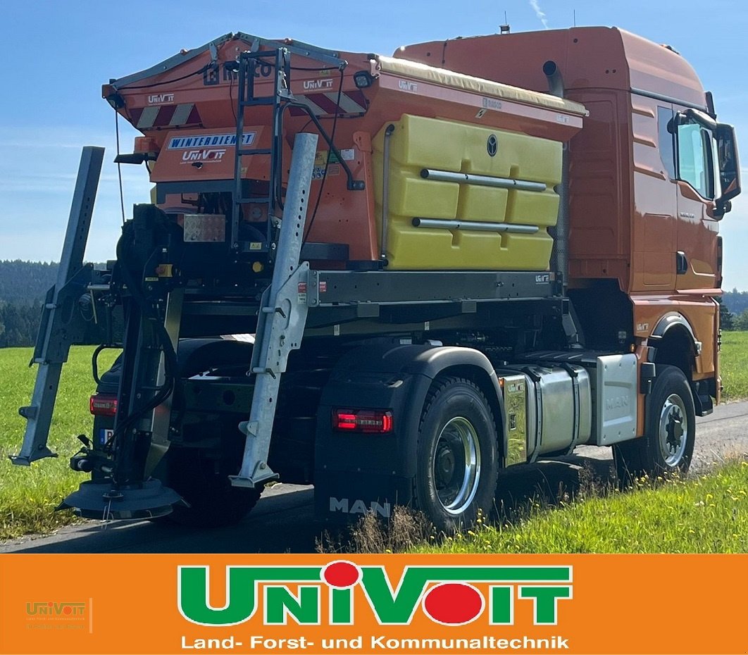 LKW of the type MAN TGX 18.520 Allrad Hydrodrive Winterdienst + Schneepflug + Streuer, Neumaschine in Warmensteinach (Picture 9)