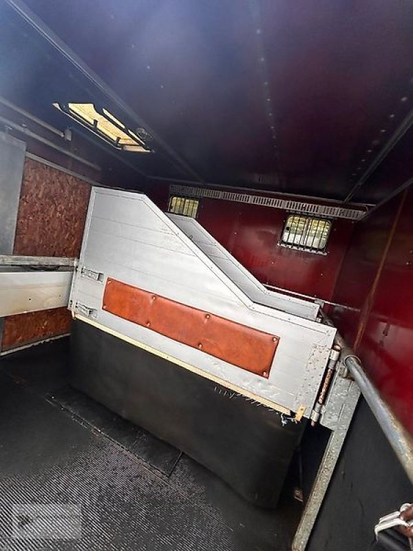 LKW типа MAN VW 8.153 3 Pferdetransporter Wohnabteil 7,5t. hydrl. Klappe, Gebrauchtmaschine в Gevelsberg (Фотография 5)