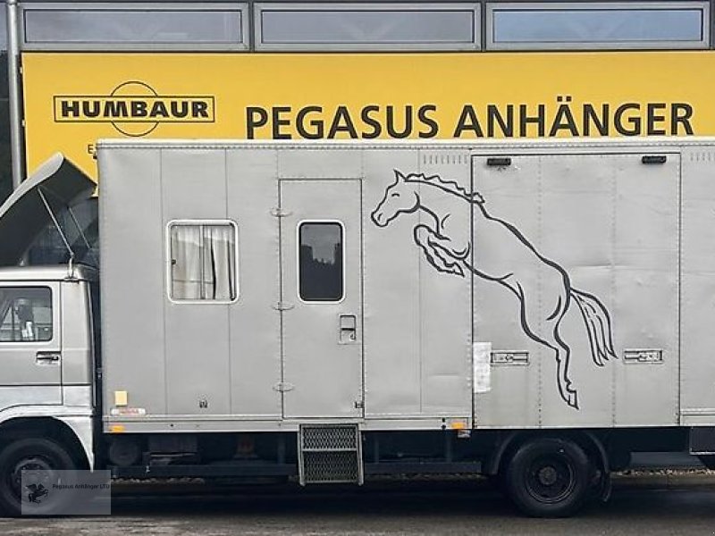 LKW Türe ait MAN VW 8.153 3 Pferdetransporter Wohnabteil 7,5t. hydrl. Klappe, Gebrauchtmaschine içinde Gevelsberg (resim 1)