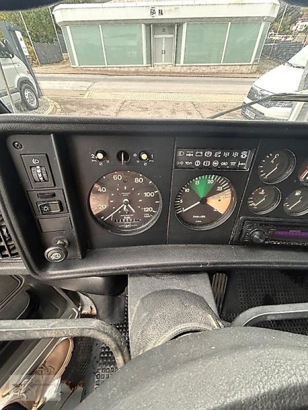 LKW типа MAN VW 8.153 3 Pferdetransporter Wohnabteil 7,5t. hydrl. Klappe, Gebrauchtmaschine в Gevelsberg (Фотография 13)