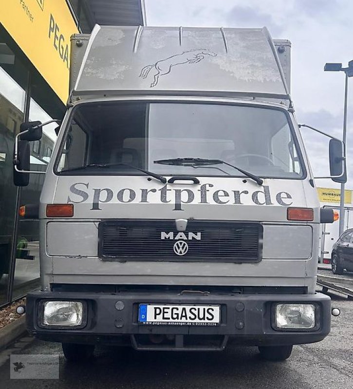 LKW of the type MAN VW 8.153 3 Pferdetransporter Wohnabteil 7,5t. hydrl. Klappe, Gebrauchtmaschine in Gevelsberg (Picture 3)