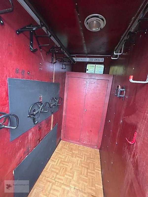 LKW of the type MAN VW 8.153 3 Pferdetransporter Wohnabteil 7,5t. hydrl. Klappe, Gebrauchtmaschine in Gevelsberg (Picture 11)