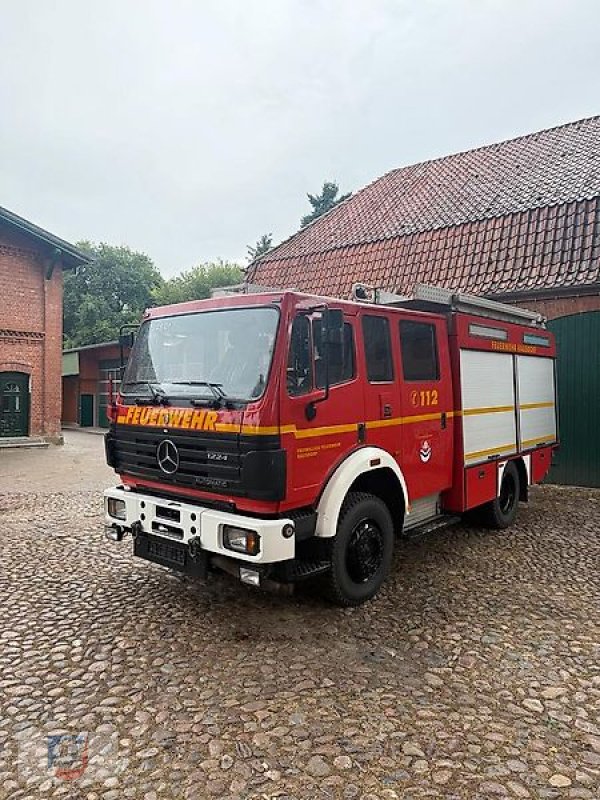 LKW des Typs Mercedes-Benz 1224 AF TLF16 Feuerwehr Automatik Allrad Expedition, Gebrauchtmaschine in Fitzen (Bild 4)