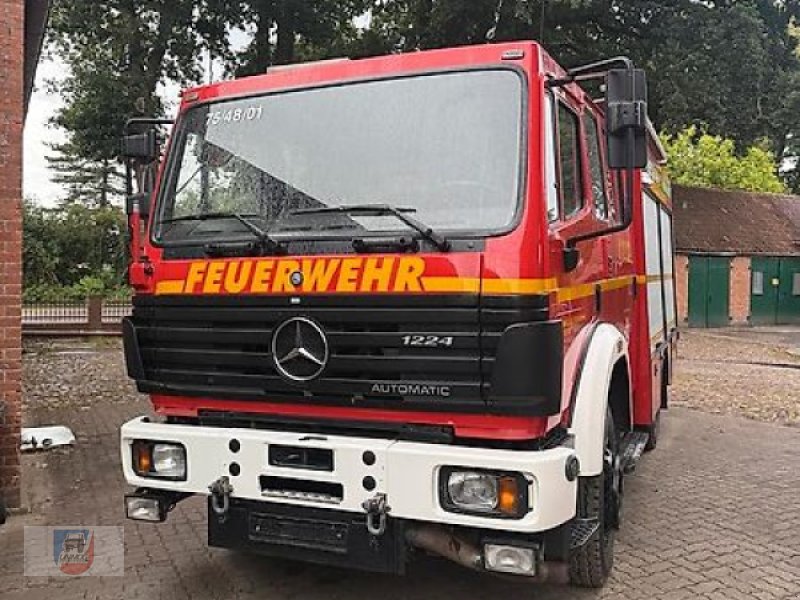 LKW типа Mercedes-Benz 1224 AF TLF16 Feuerwehr Automatik Allrad Expedition, Gebrauchtmaschine в Fitzen (Фотография 1)