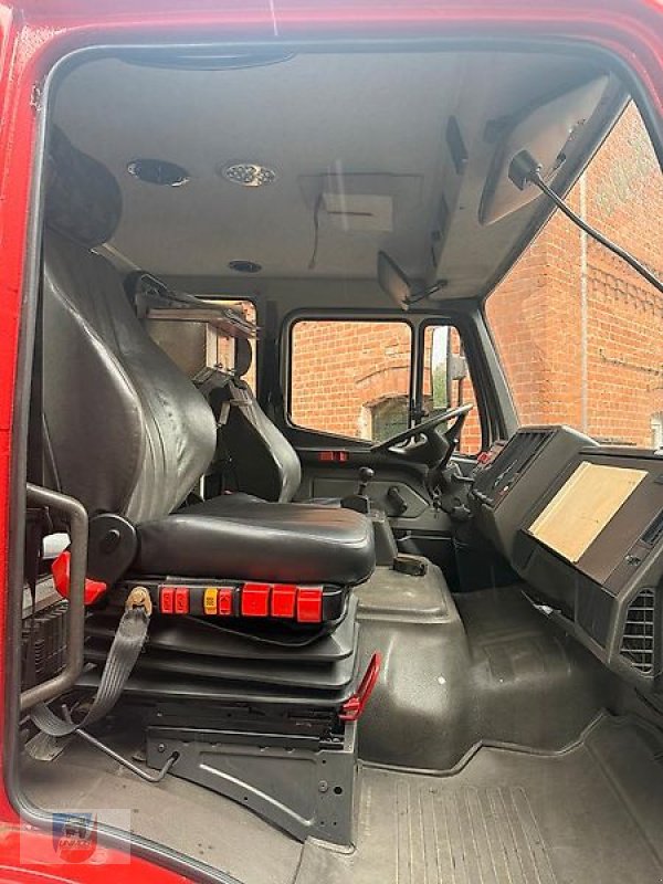 LKW des Typs Mercedes-Benz 1224 AF TLF16 Feuerwehr Automatik Allrad Expedition, Gebrauchtmaschine in Fitzen (Bild 15)